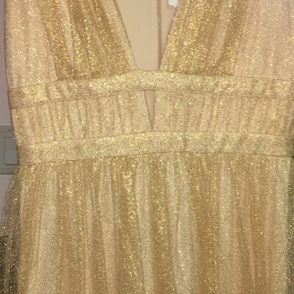 Formal Dress - Picture 2 of 4